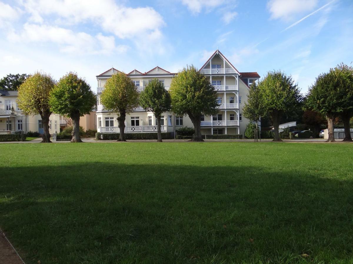Villa Parkblick, Whg. 17 Kuehlungsborn Exterior photo